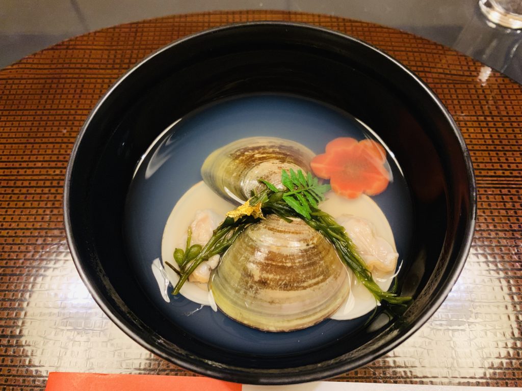 写真 感想 鶯啼庵 おうていあん は八王子の京都 美しい懐石料理と豪華絢爛な調度品 Melting Point